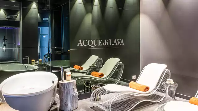 Desconexión en Sicilia con acceso al spa en hotel con vistas al mar