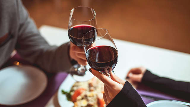 Spa Lovers: Escapada con spa privado y cena maridaje en un pazo gallego con mucho encanto