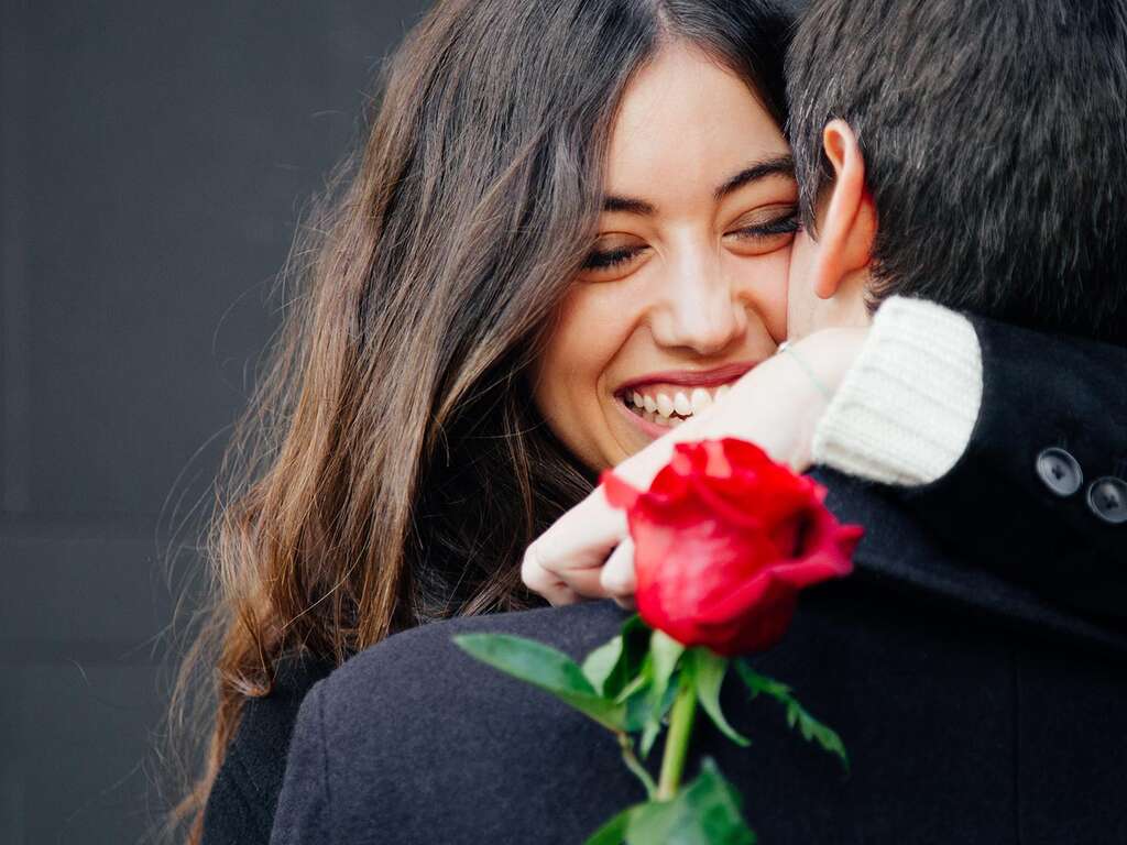 Saint-Valentin Magique à Dinant avec Dîner et Surprises en Chambre ! - 3* - 1