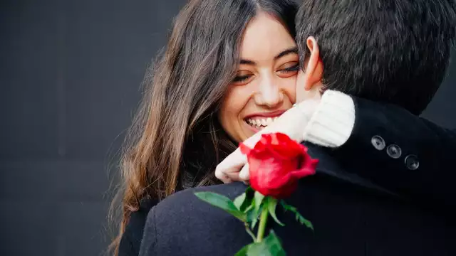 Romantische Ontsnapping in het Castel: Gastronomisch Diner, Lovebox en Charmante Overnachting