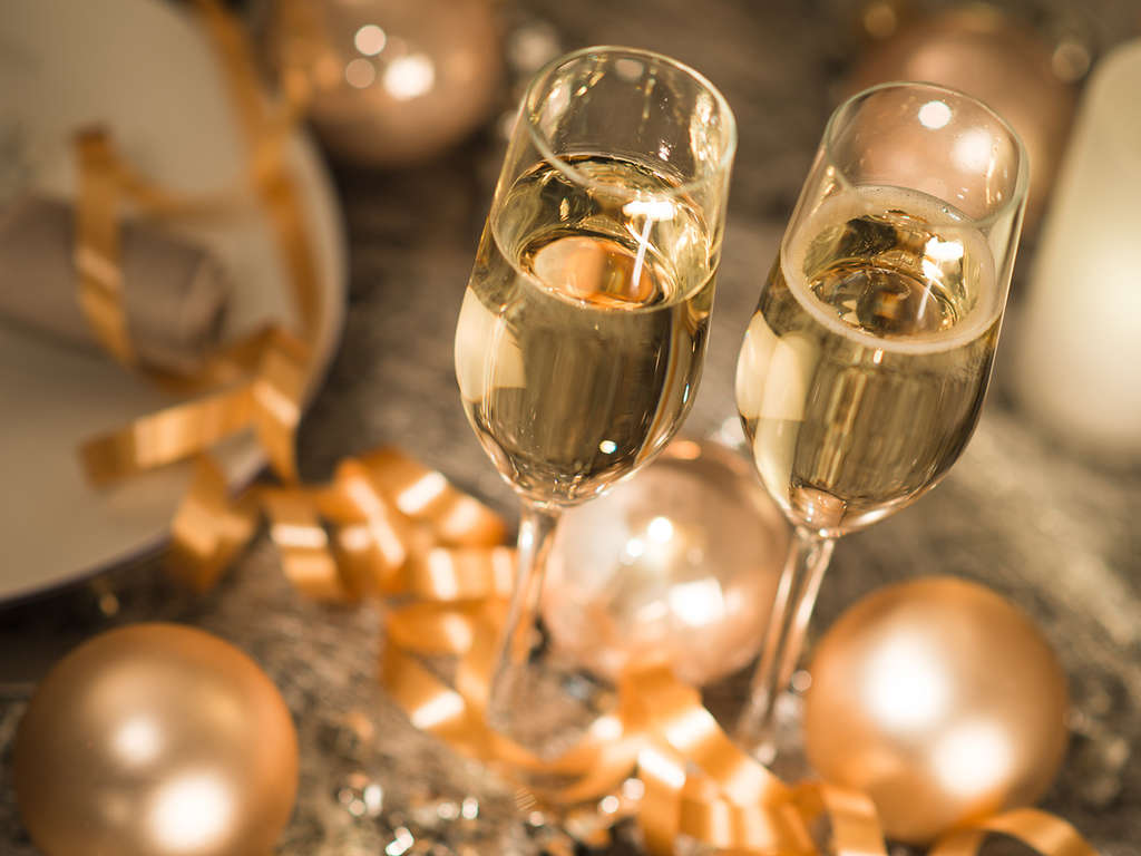 Jour de l'an romantique et pétillant en suite avec Balnéo à Vitrac - 3* - 1