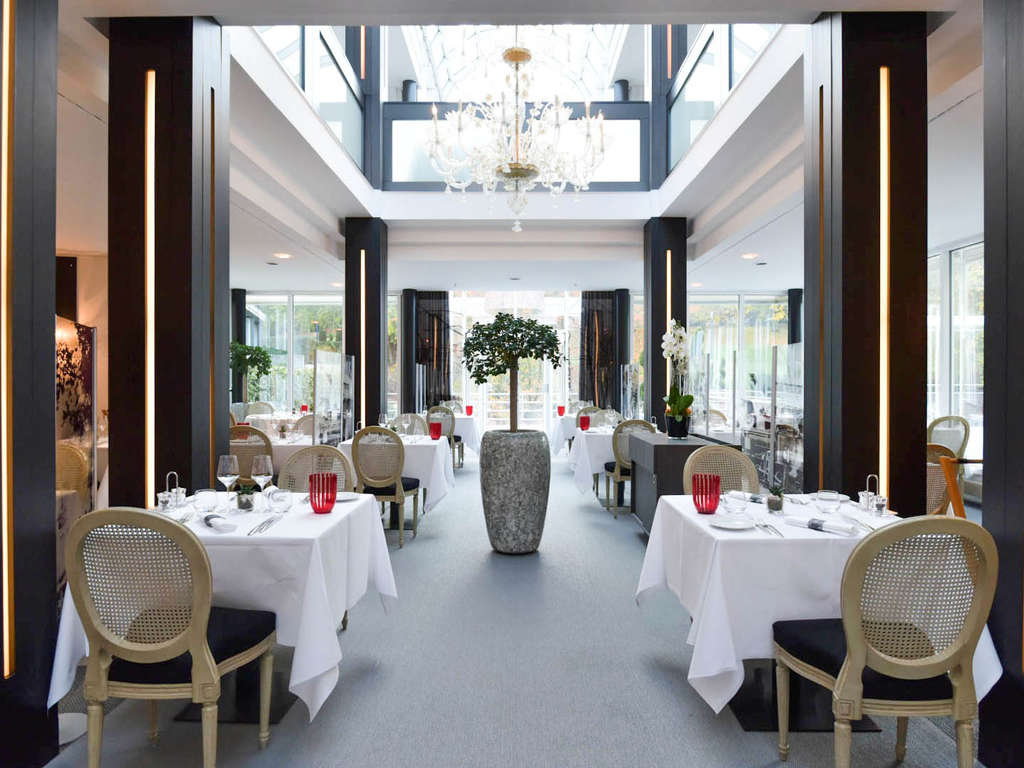Pure détente à Mondorf-les-Bains avec accès illimité au Domaine Thermal (chambre avec balcon) - 4* - 23
