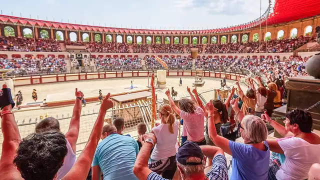 Estancia a dos pasos de Puy du Fou con entradas.