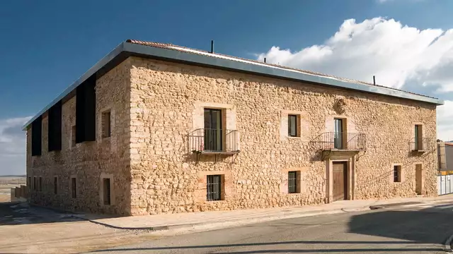 Évadez-vous dans un village de Guadalajara avec beaucoup de charme, dîner inclus !