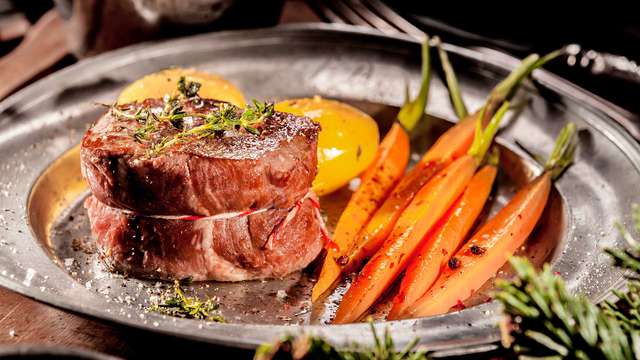 Escapada con encanto en Toledo con cena típica castellano-manchega (desde 2 noches)