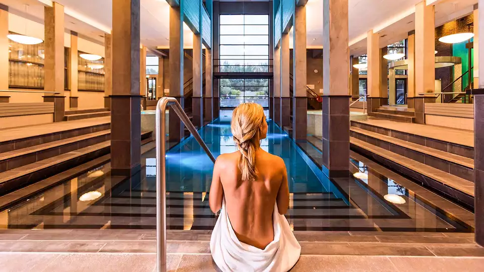 Descubre Haarlem con dia en Spa Zuiver desde noches