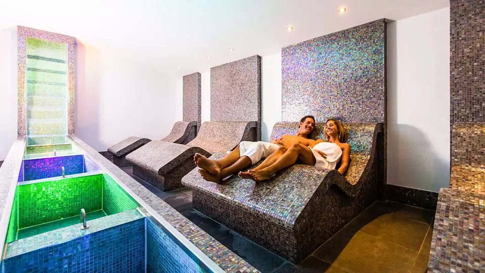 Samen dagen ontspannen in Spa Zuiver inclusief een -gangen diner vanaf nachten