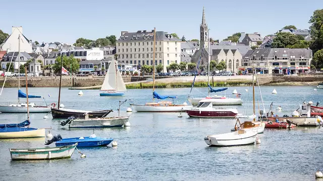 Escapade tout inclus : modelage, thalasso et champagne à Bénodet