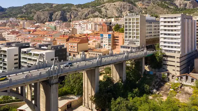 Ontsnap als koppel in Alcoy, Alicante