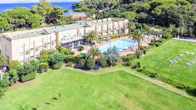 Romantisch weekend op het eiland Elba met ontbijt op de kamer in een prachtige residentie