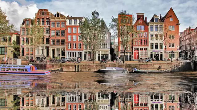 Verblijf in een designhotel in een groene hart van Amsterdam