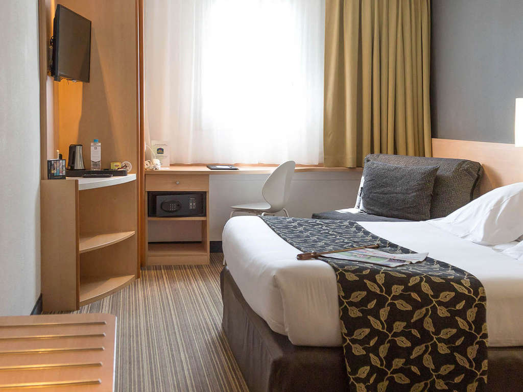 Découvrez les charmes de l'île de Beauté, séjour à Bastia en chambre supérieure - 3* - 17