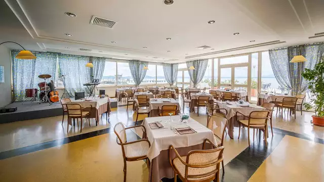 Soggiorno in mezza pensione in riva al lago a Passignano sul Trasimeno
