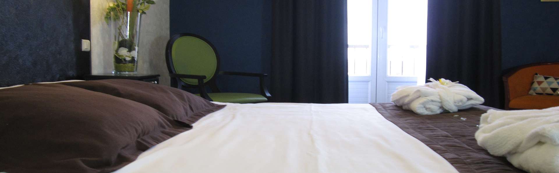 Hôtel Club Cosmos & Spa - EDIT_Chambre_1.JPG