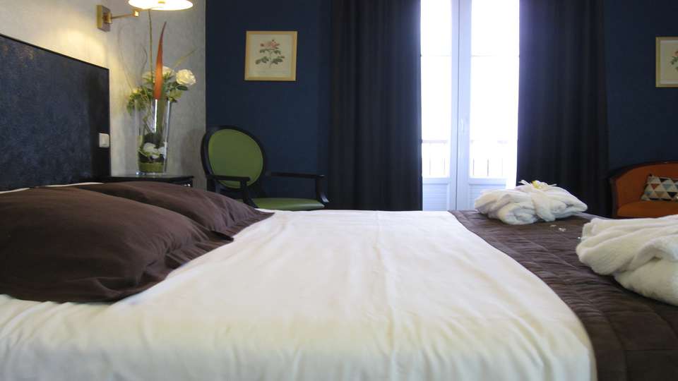 Hôtel Club Cosmos & Spa - EDIT_Chambre_1.JPG