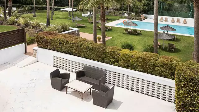 Vacaciones de ensueño en costa del sol con cena incluída