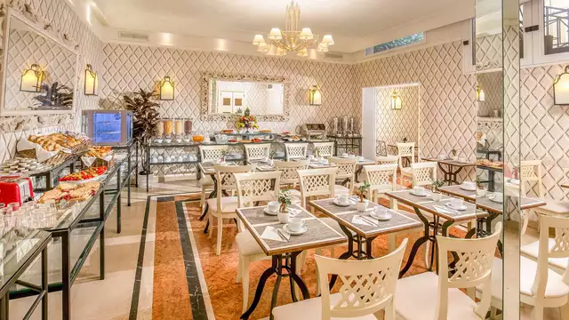 Relax da quattro stelle nel cuore culturale di Roma - colazione inclusa