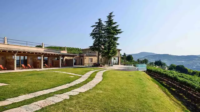 Offerta gastronomica nelle terre dell'Amarone con cena tipica inclusa