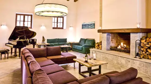 Fuggi in un grazioso hotel di campagna a Girona