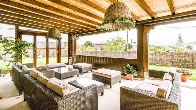 Desconexion en pareja en una tipica posada cantabra con spa
