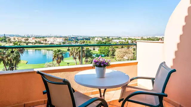 Fuga Romantica con cena e accesso alla spa ad Alicante