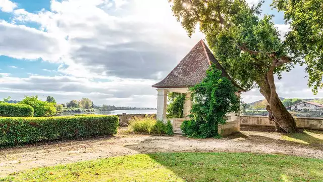 Escapada romántica en un precioso castillo del siglo XIX cerca de Dax