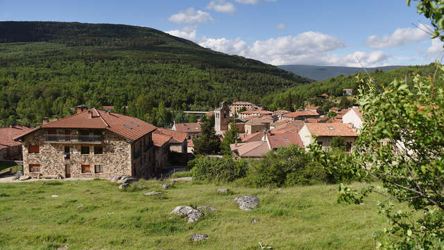 Escapada rural en Molinos de Duero con cena típica de la zona inlcuida