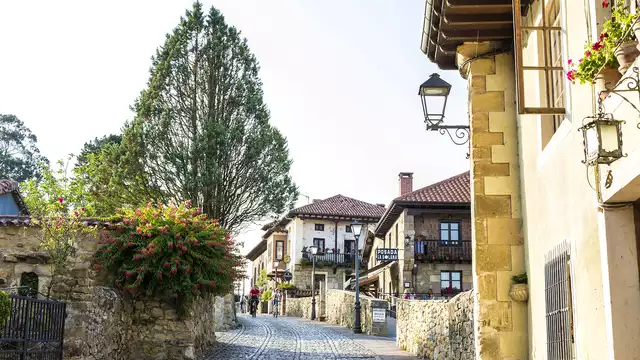 Fuga per due in camera con balcone in Cantabria