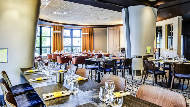 Hôtel Novotel Paris 14 Porte d'Orléans 4* - Paris, France