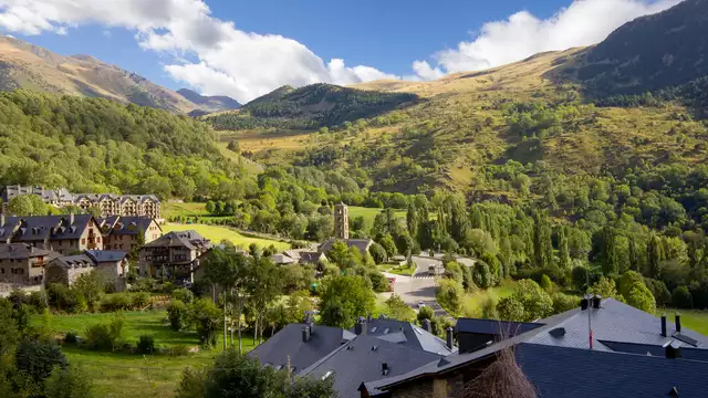 Entourez-vous des magnifiques paysages des Pyrénées catalanes à Taüll
