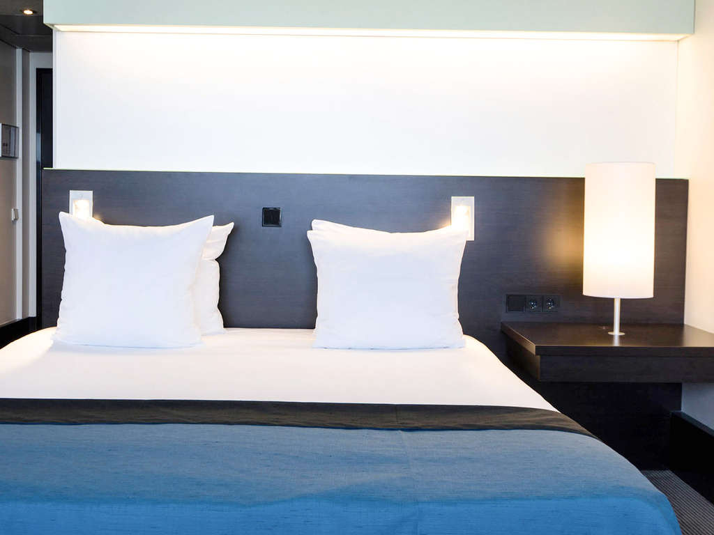 Passez la nuit et prenez un verre dans le centre d'Eindhoven - 4* - 2