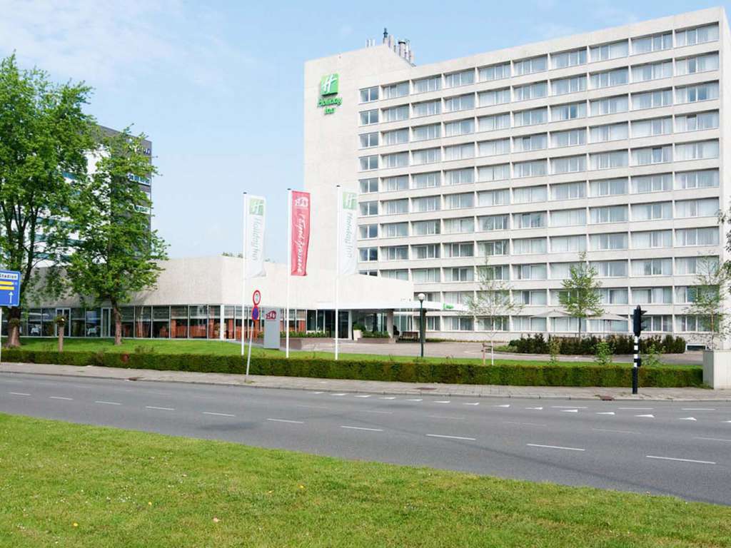 Passez la nuit et prenez un verre dans le centre d'Eindhoven - 4* - 4