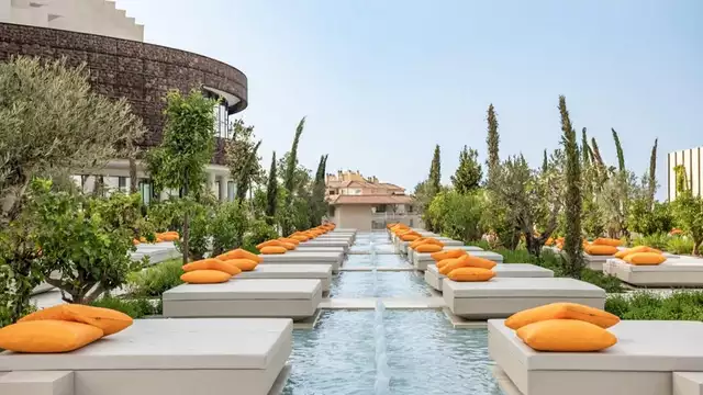 Oferta exclusiva en hotel 5* con desayuno, cena y circuito Spa en Fuengirola