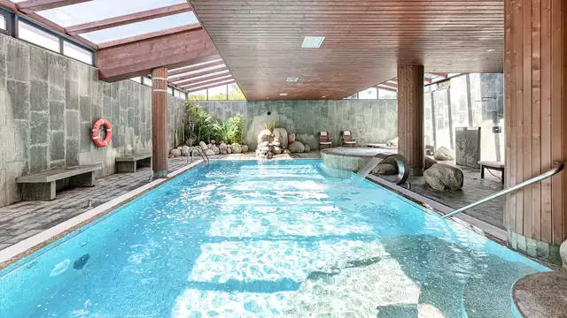 Escapada relax con acceso al spa y cena en Sanxenxo