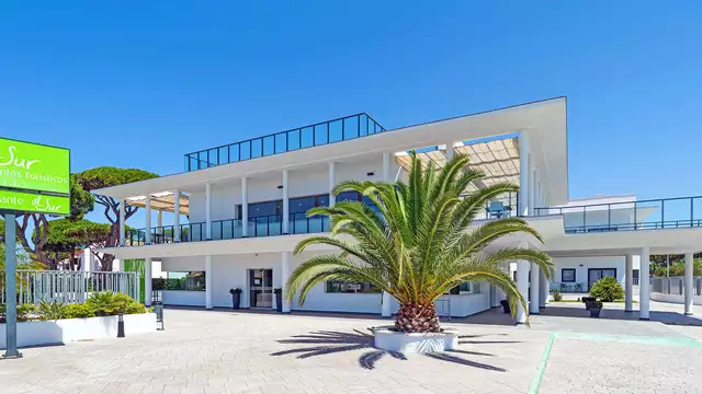 Vacaciones en Chiclana de la Frontera en apartamentos para tres personas