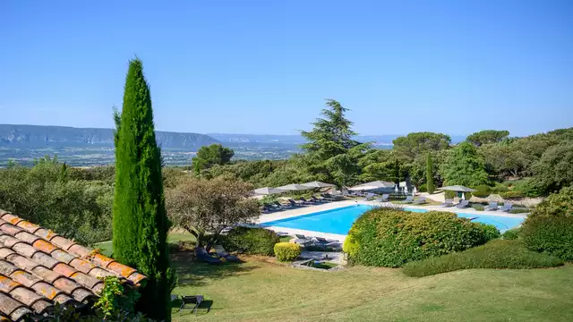 Séjour 5* à Gordes dans l’un des plus beaux villages de France