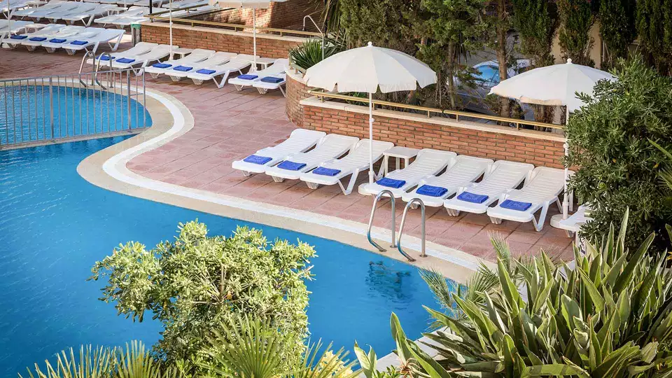 Pension complete pres de la plage de Santa Susanna