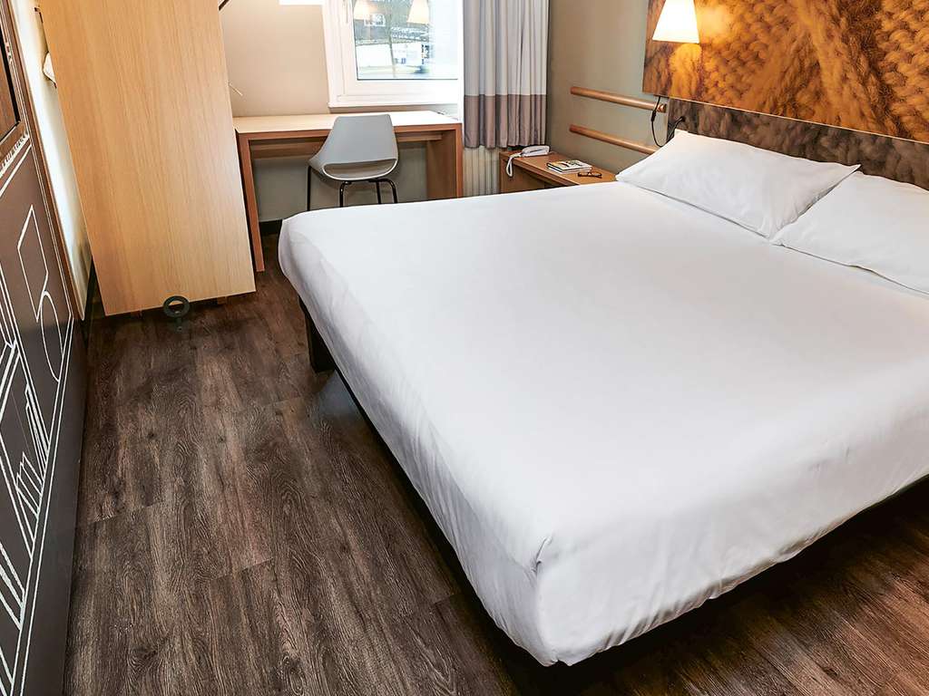 Détendez-vous dans le centre de bien-être lors d'une agréable visite de la ville de Tilburg - 3* - 6