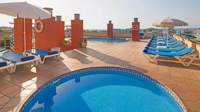 Halfpension vlakbij het strand van Santa Susanna
