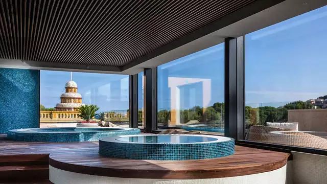 Escapada con cena, acceso a spa y copa de bienvenida en Junior Suite