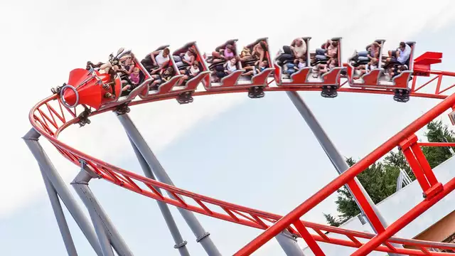 Disfruta de Madrid con entradas para 1 día en Parque Warner