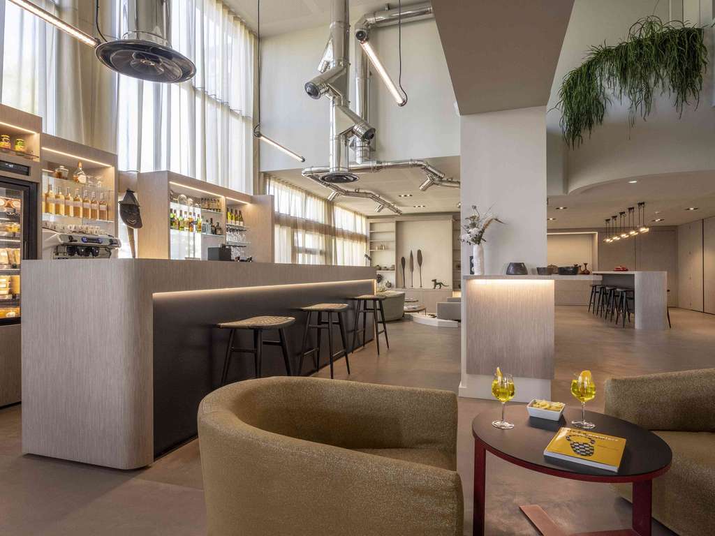 Offre spéciale Dernière minute pour découvrir La Rochelle! 4