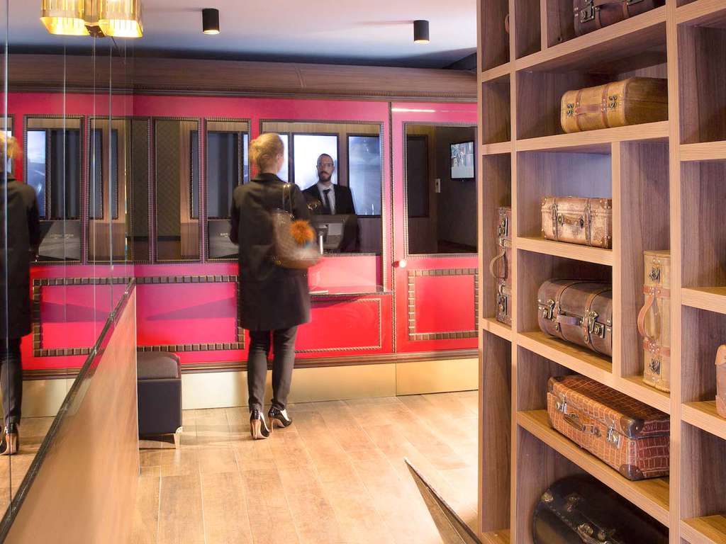 Boutique-hôtel aux allures de train de luxe d'époque à deux pas de la Gare du Nord - 4* - 10