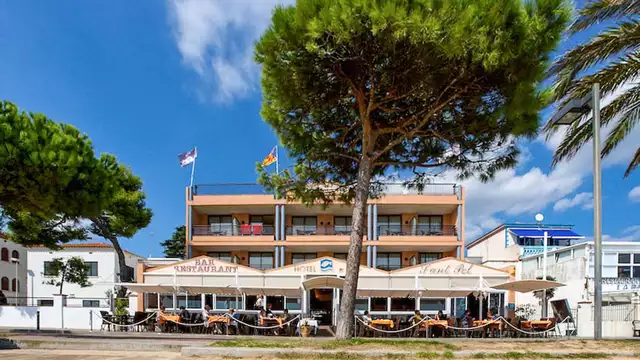 Soirée romantique face à la Costa Brava, à Sant Feliu de Guíxols