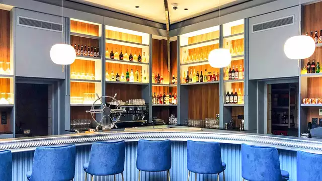 4* verblijf in Toulon met zwembad op het dak en solarium