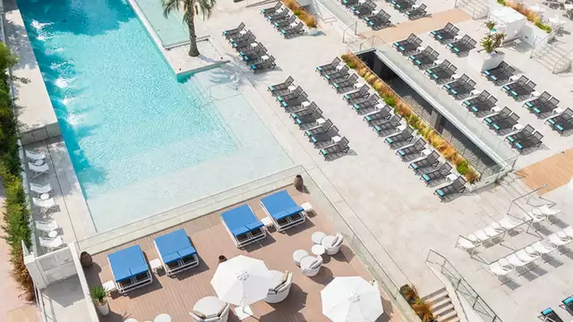 Vacanza in mezza pensione per 2 adulti e 1 bambino