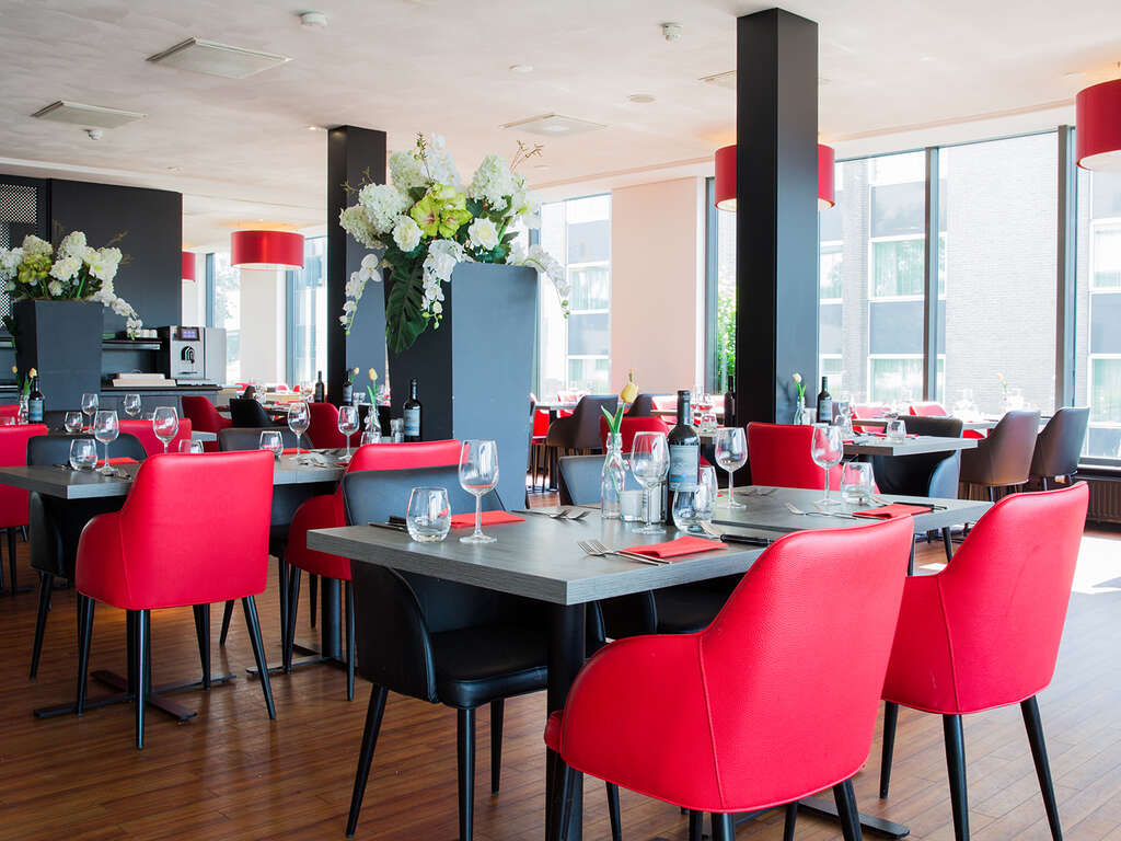 Hôtel Best Western Plus Amsterdam Airport 4*