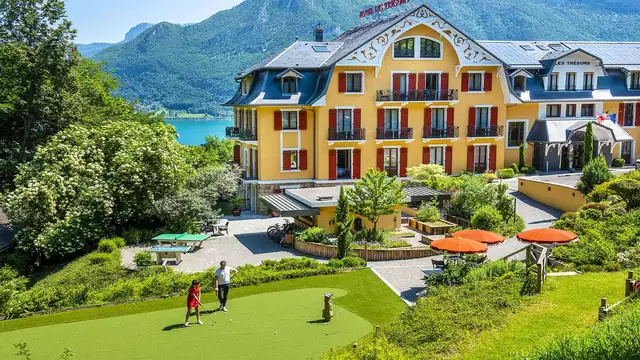 Sejour bien-etre avec acces spa et vue exceptionnelle sur le lac d Annecy