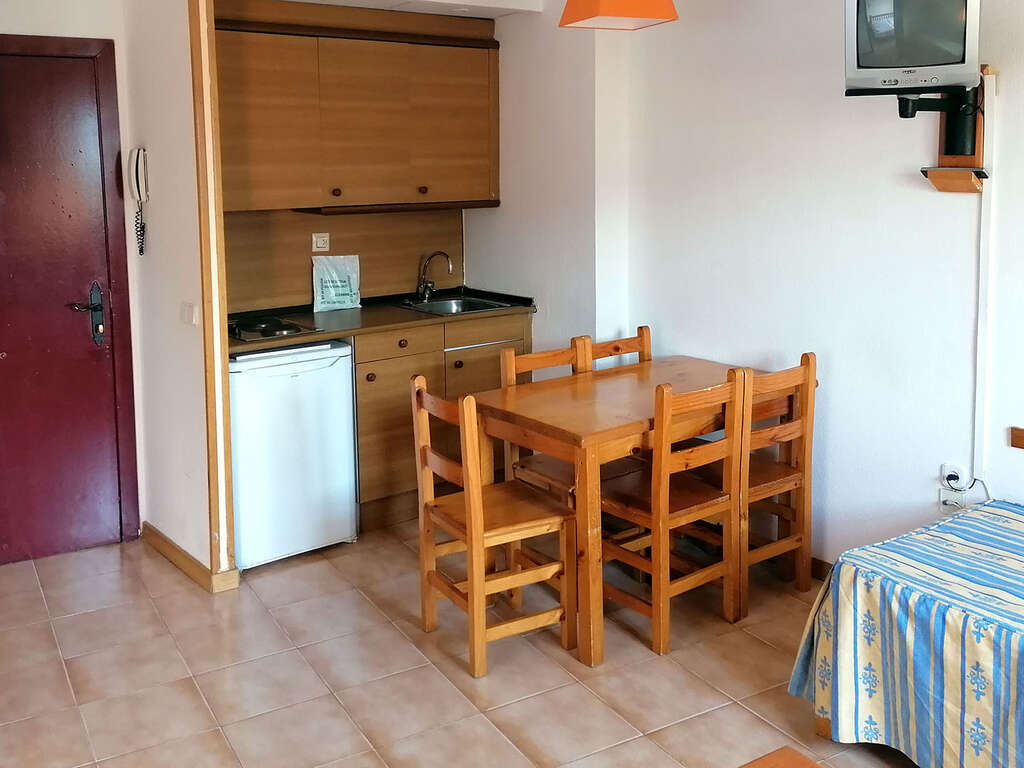 Découvrez Les Pyrénées Catalanes Depuis Un Appartement - 2* (ref 9232)