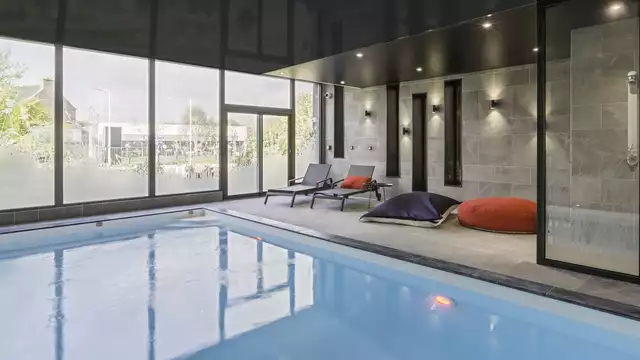 Klaar voor gebruik arrangement: spa en diner in een prachtig 4-sterrenhotel in Brest